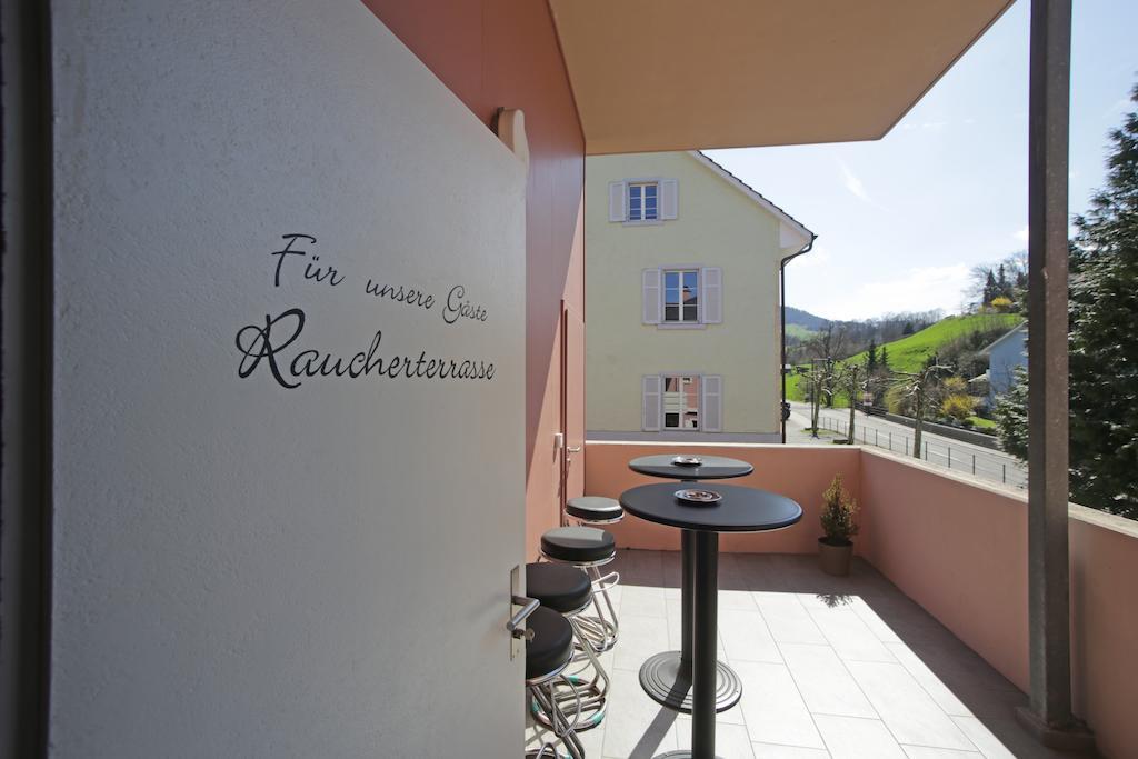 Landgasthof Hirschen Diegten Buitenkant foto
